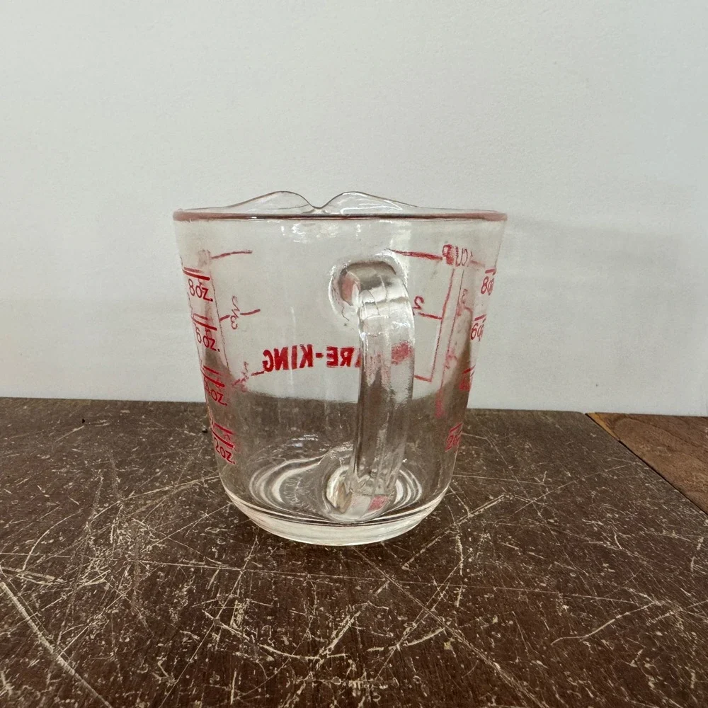 Vintage Fire King 8‎ oz. 1 cup Glass Measuring Cup Red Graphics Kitchenware